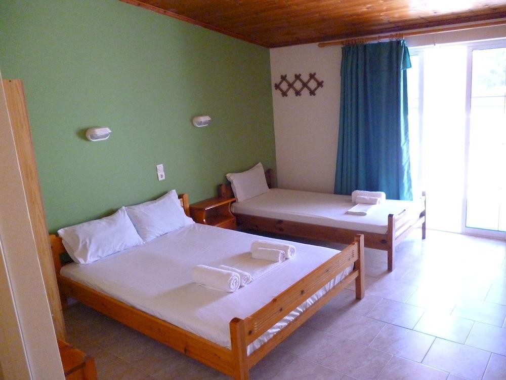 Vanessa Hotel Kalamákion Екстериор снимка