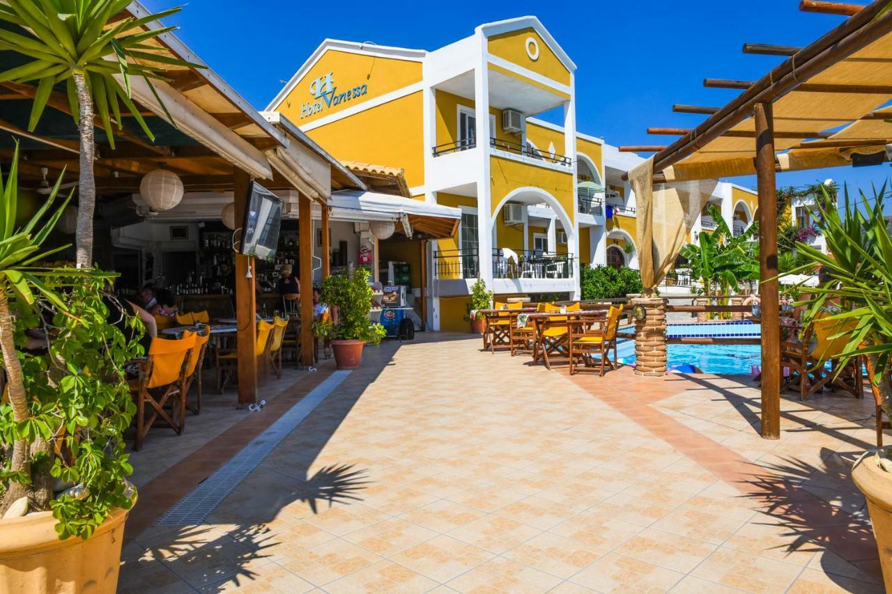 Vanessa Hotel Kalamákion Екстериор снимка