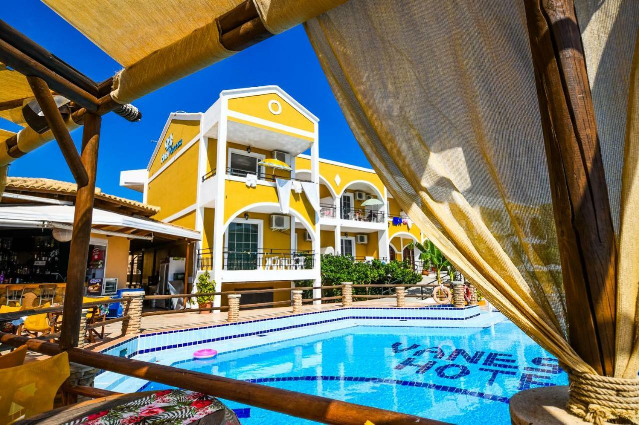 Vanessa Hotel Kalamákion Екстериор снимка