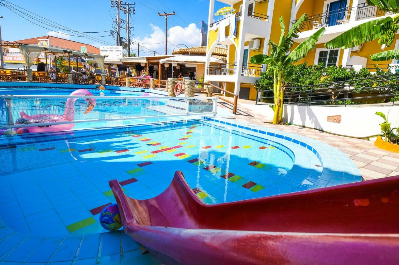 Vanessa Hotel Kalamákion Екстериор снимка
